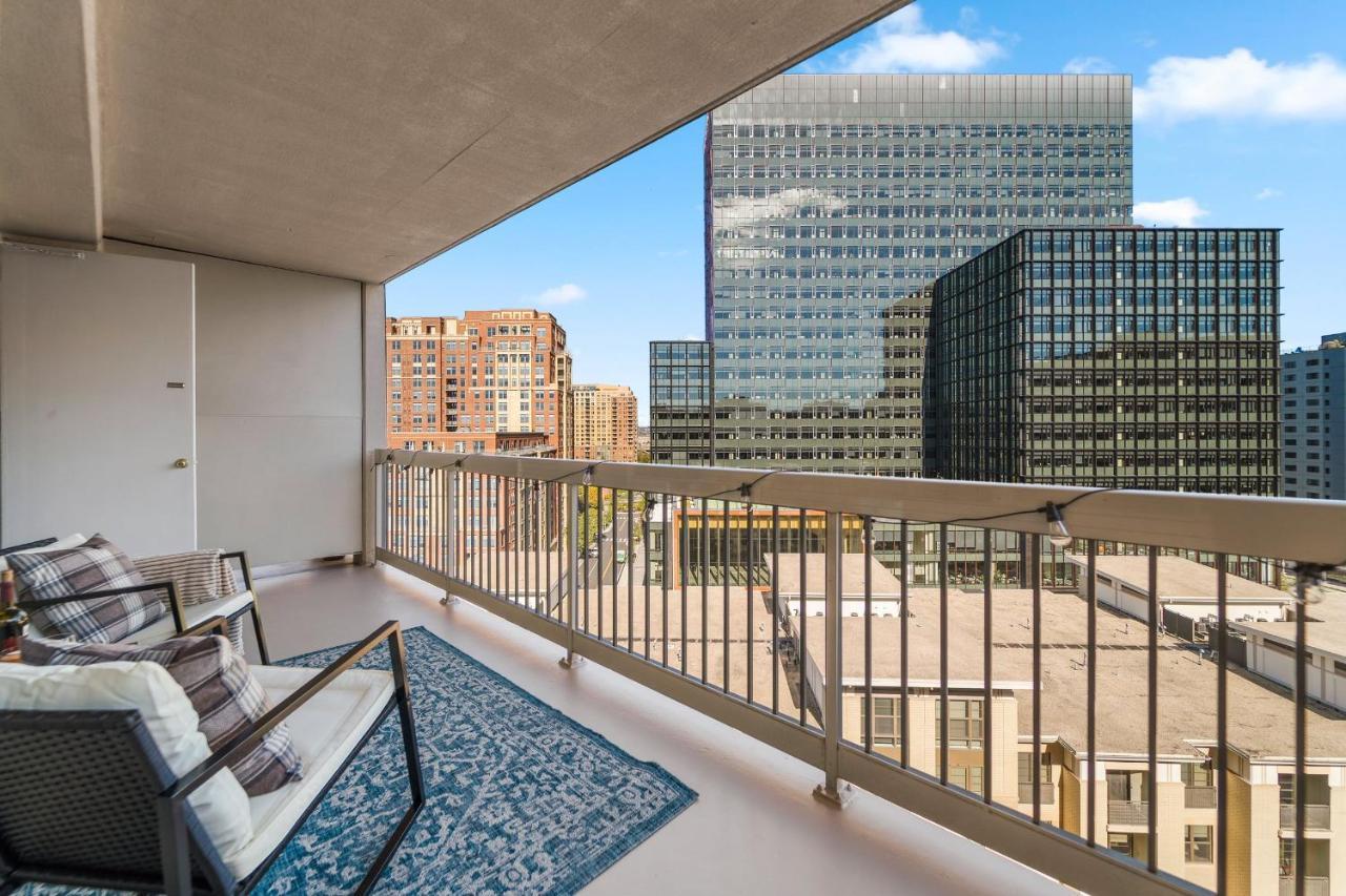 Urbandelight Crystal City Mins To Dc Free Parking أرلنغتون المظهر الخارجي الصورة
